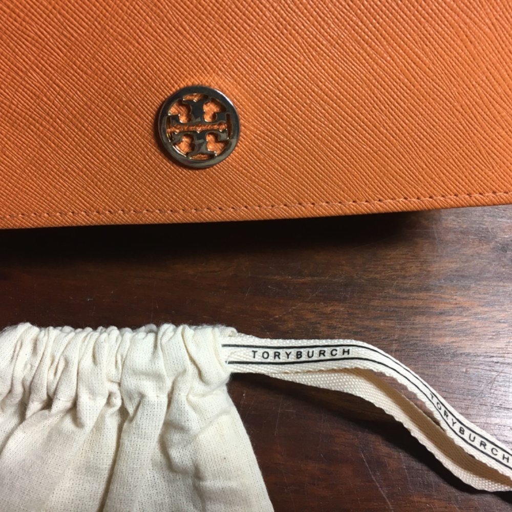 Tory Burch Sunglasses Case With Pull String Dust … - image 2
